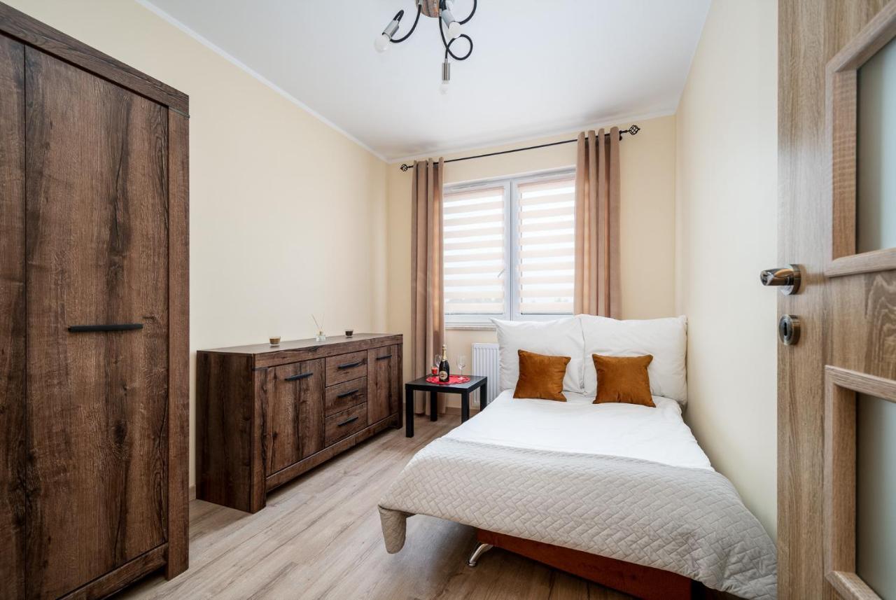 Warsaw Apartments White מראה חיצוני תמונה