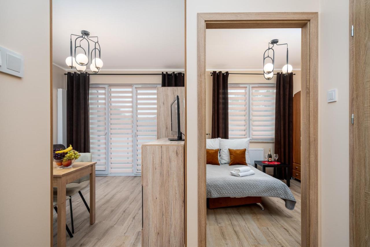 Warsaw Apartments White מראה חיצוני תמונה