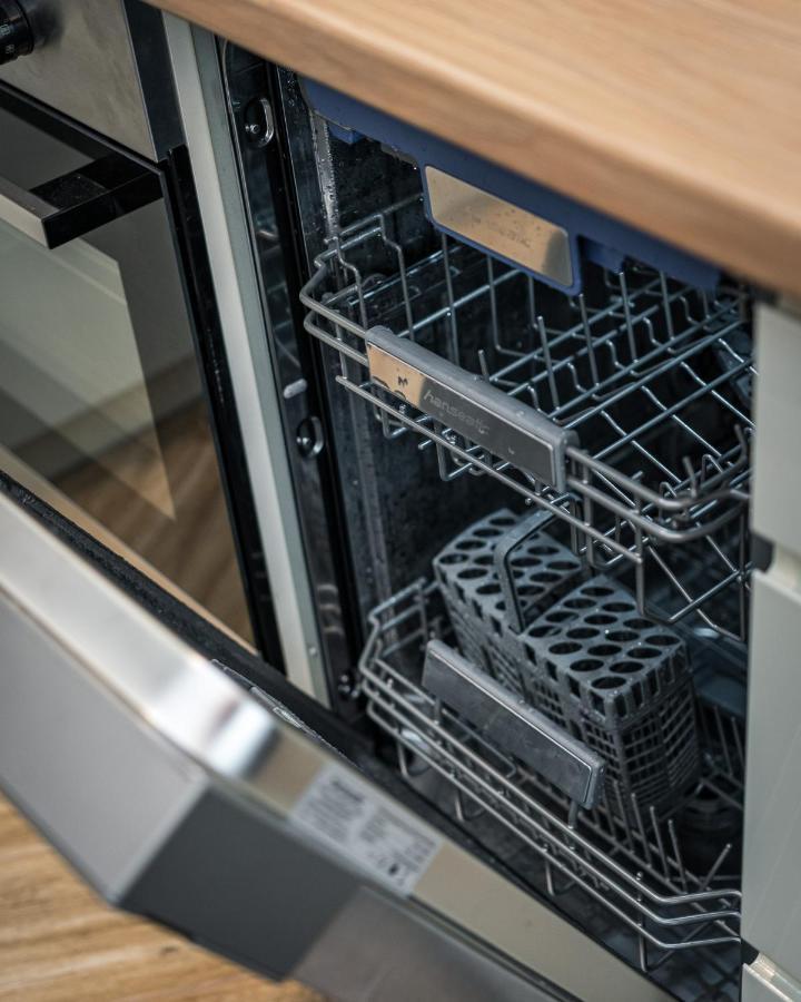 Warsaw Apartments White מראה חיצוני תמונה